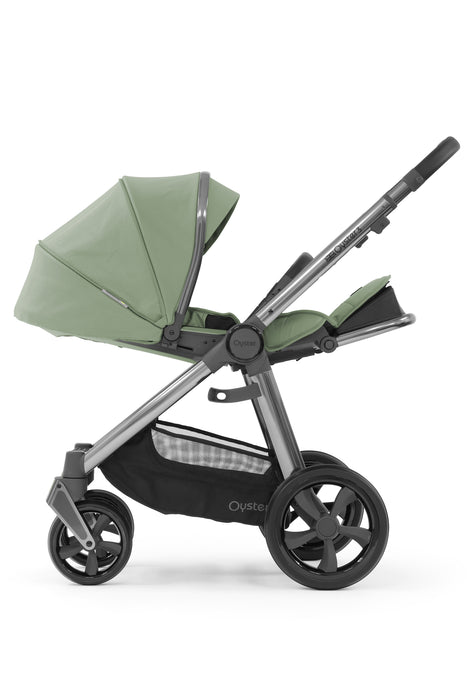 BabyStyle Oyster 3 Luxury Bundle with Capsule i-Size Car Seat & Oyster Duofix Base - Spearmint on Gunmetal Chassis - Delivery Late May