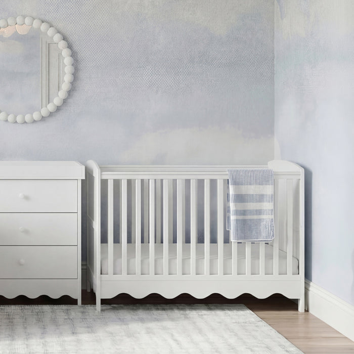 Bebe & Beyond Dancer Cot Bed White