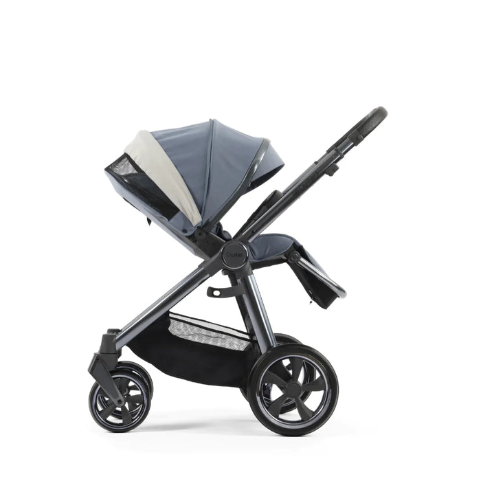 BabyStyle Oyster 3 Ultimate Bundle with Cybex Cloud T Car Seat & Rotating Base - Dream Blue - Delivery Late August