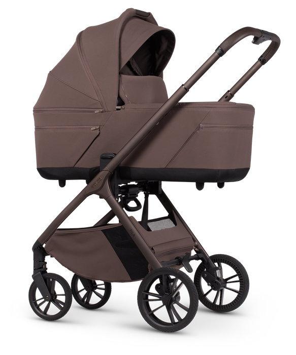 Venicci Tila - Ultimate bundle with Tiago Car Seat & Base Beige - Noce - Delivery Early August