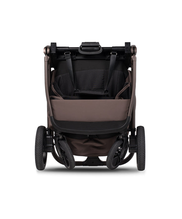Venicci Tila - Ultimate bundle with Tiago Car Seat & Base Beige - Noce - Delivery Early August