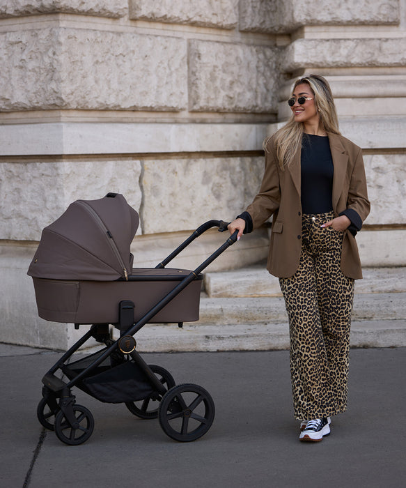 Venicci Upline 2 - Brownie - Exclusive to in Store Only - Delivery End of January