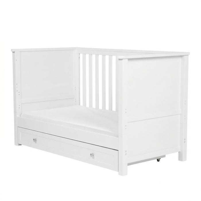 Wanderer 2 Piece Room Set White