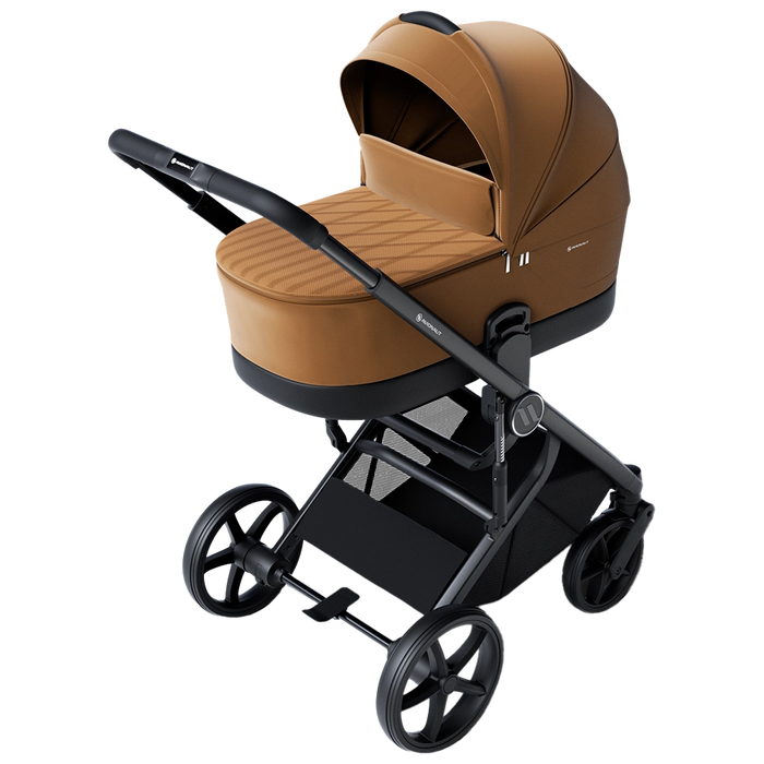 Avionaut Sirius Travel System in Caramel with Pixel Pro and Orbit Base