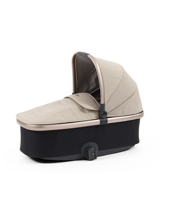 BabyStyle Oyster 3 Luxury Bundle with Capsule i-Size Car Seat & Oyster Duofix Base - Creme Brûlée - Delivery Mid June