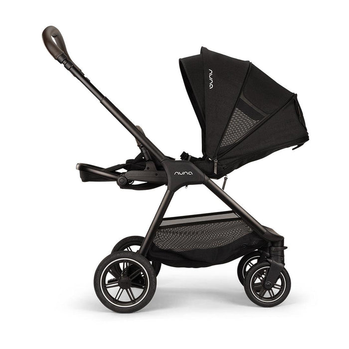 Nuna Triv NEXT + Arra Flex & Base - Caviar