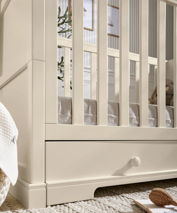 Mamas & Papas Oxford Cot Bed in Cashmere