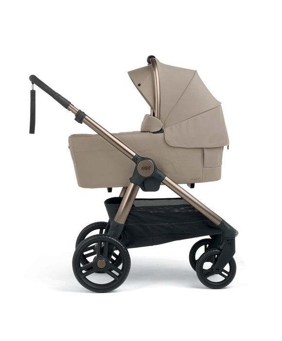 Mamas & Papas Ocarro2 Complete Bundle in Oatmeal with Cloud T Car Seat and Rotating Base (9 Pieces) - Delivery Mid August (Copy)