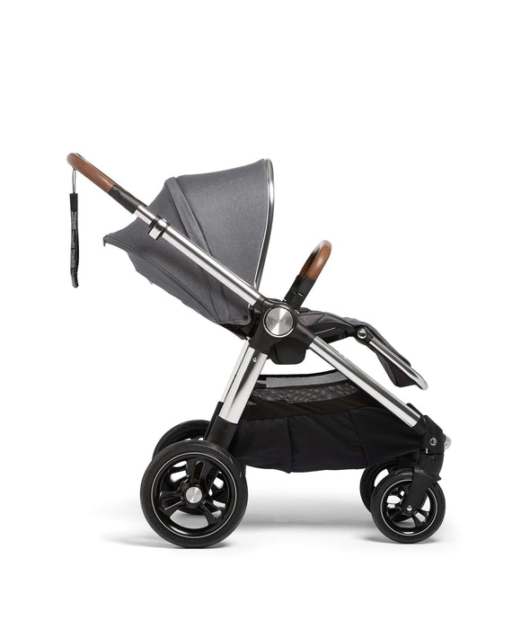 Mamas & Papas Ocarro Essential Bundle - Shadow Grey with Cybex Aton 5 Car Seat and Base