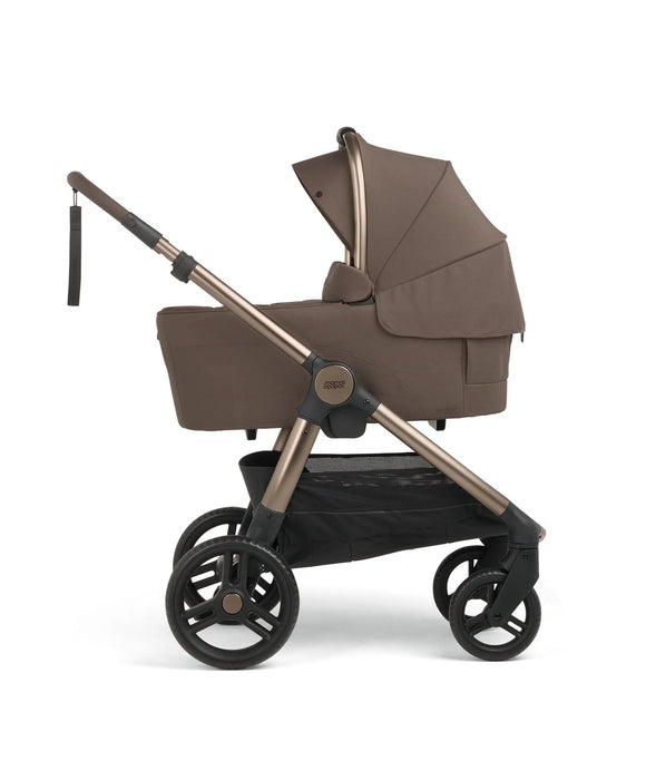 Mamas & Papas Ocarro2 Bundle in Crema Complete with Cybex Cloud T and Rotating Base (10 Pieces) - Delivery Early January 2026