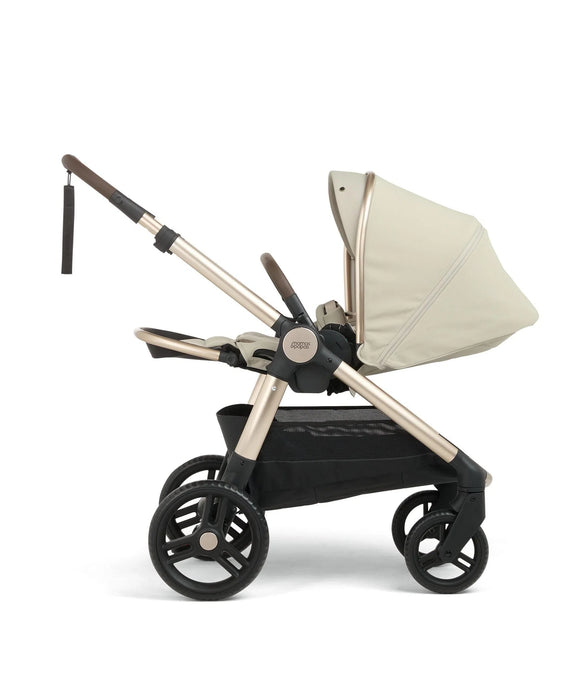 Mamas & Papas Ocarro2 Complete Bundle with Cloud T and Rotating Base in Shell (10 pieces)